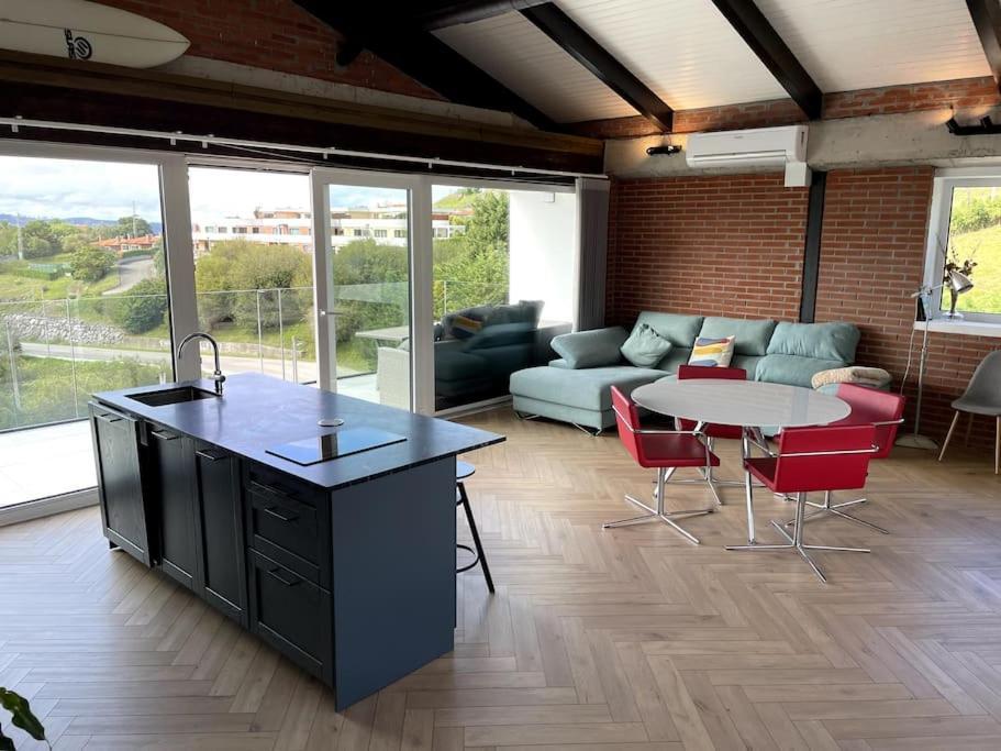 Casa Albuerne Holiday home *